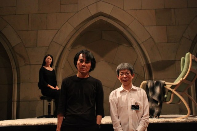 hirata_ishiguro%20and%20geminoid%20f[1]