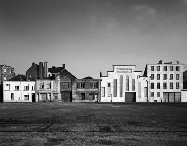 med_01-gabriele-basilico-dunkerque-1984-jpg[1]