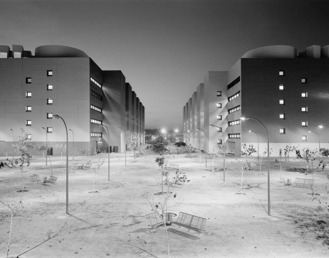 med_07-gabriele-basilico-valencia-1998-jpg[1]