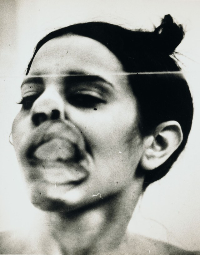 ana-mendieta-Untitled+(Glass+on+Body+Imprints+—+Face)[1]