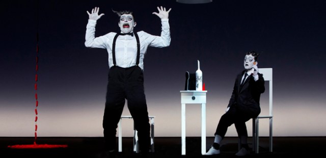 Old_Woman_dress_shot[1]