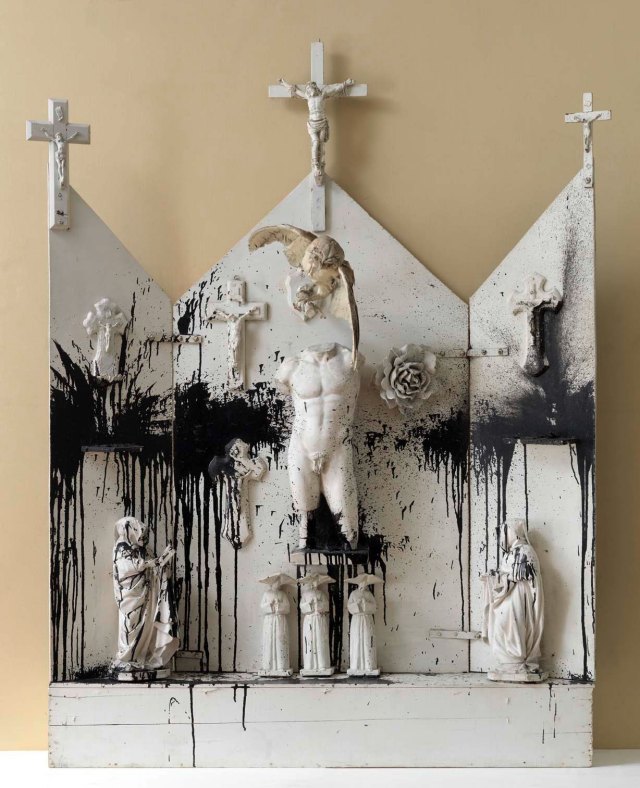 06) autel noir et blanc