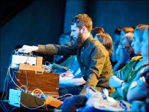 g_Pompidou14NFguttierezMirrors01b