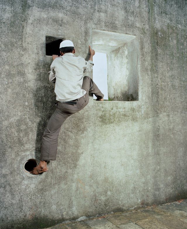 files-fichier_1014-2014-thebelgiansix-maxpinckers-frontroom-01-133x109-cm-