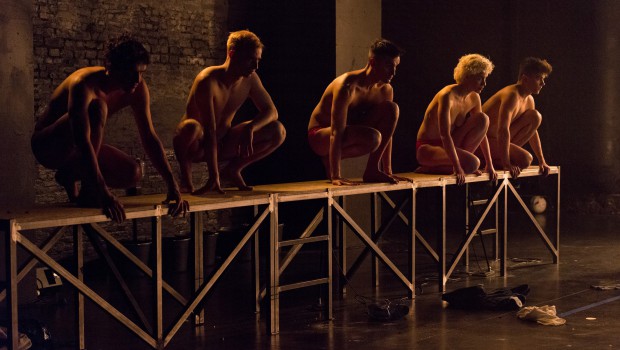 le-garçon-de-la-piscine-620x350