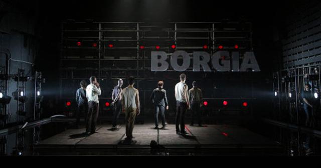 C-Arnaud-Bertereau-Agence-Mona_carrousel_spectacle