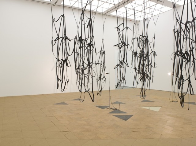 Ex23_2011_LanguageLess_0451-1024x765