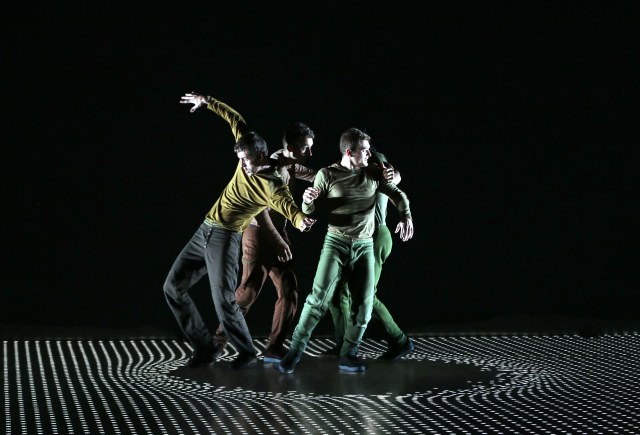 PIXEL (Mourad Merzouki 2014)