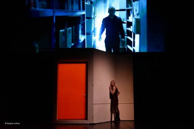 Théâtre-national-RADIOSCOPIES-LEscalier-rouge