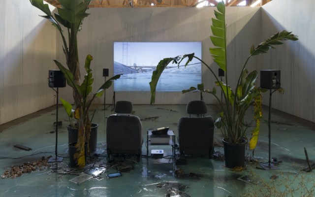 Fahrenheit_Laure-Prouvost_5-1024x640