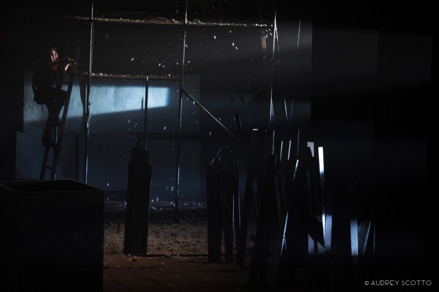 Blitztheatregroup 6 AM - photo Audrey Scotoo Copyright INFERNO 2016