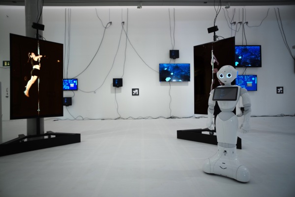 cecile_b-_evans_sprung_a_leak_2016_02