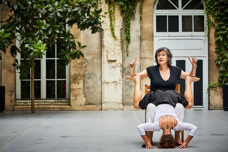 DE L UNE A L HOTE - VLS