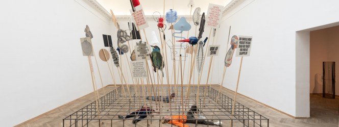04-eva-kot-a-tkova-place-for-speaking-out-palce-for-making-confessions-of-the-piping-system-kunsthal-charlottenborg-denmark-2019-photo-david-stjernholm